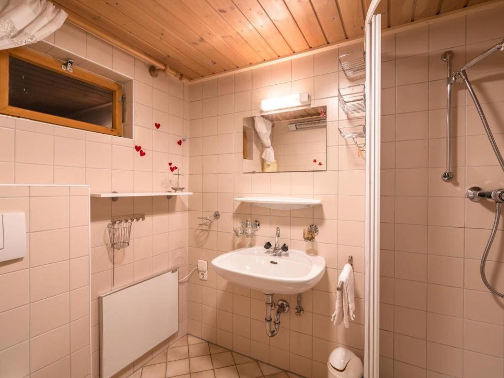 Hintermuhltalhof Apartment Itter Bagian luar foto